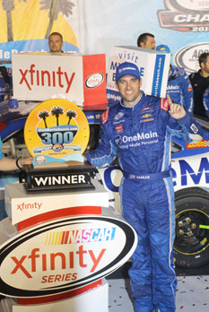 Elliott Sadler at Kentucky Speedway