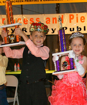 2013 Pumpkin Show Prince and Princess