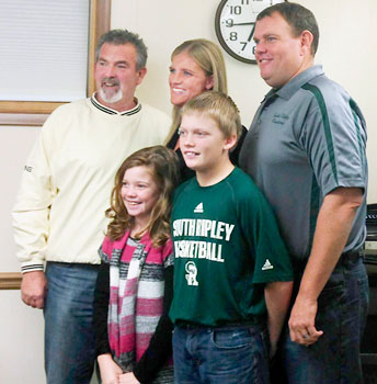 Tim Taylor and Amy and Scott Linkel and children